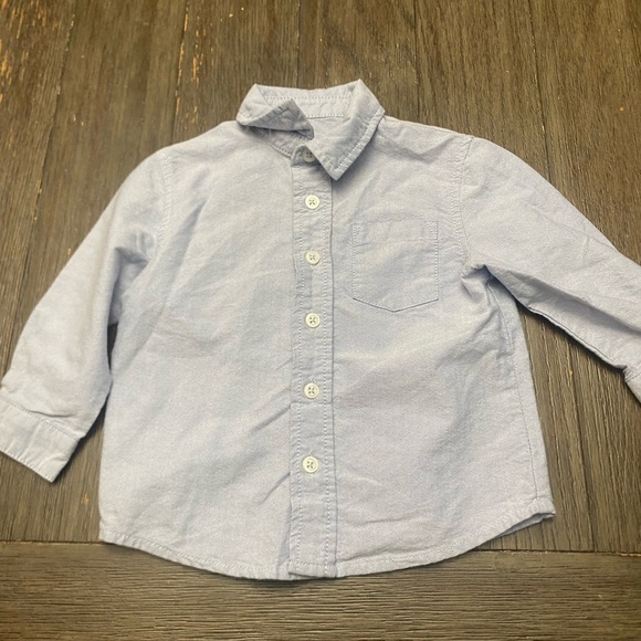 Lot of 2 Boy Button Down Long Sleeve Dress Shirts Red Gray Old Navy Cherokee 18M - Picture 5 of 7